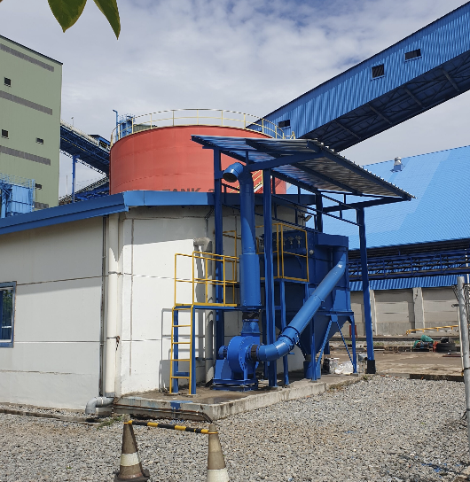 Blue dust collector installation